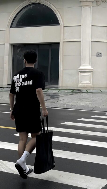 Áo thun basic unisex phong cách đơn giản và thoải mái