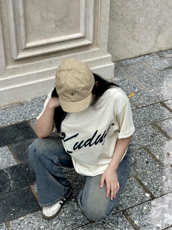 Áo thun in hình unisex phong cách cá tính